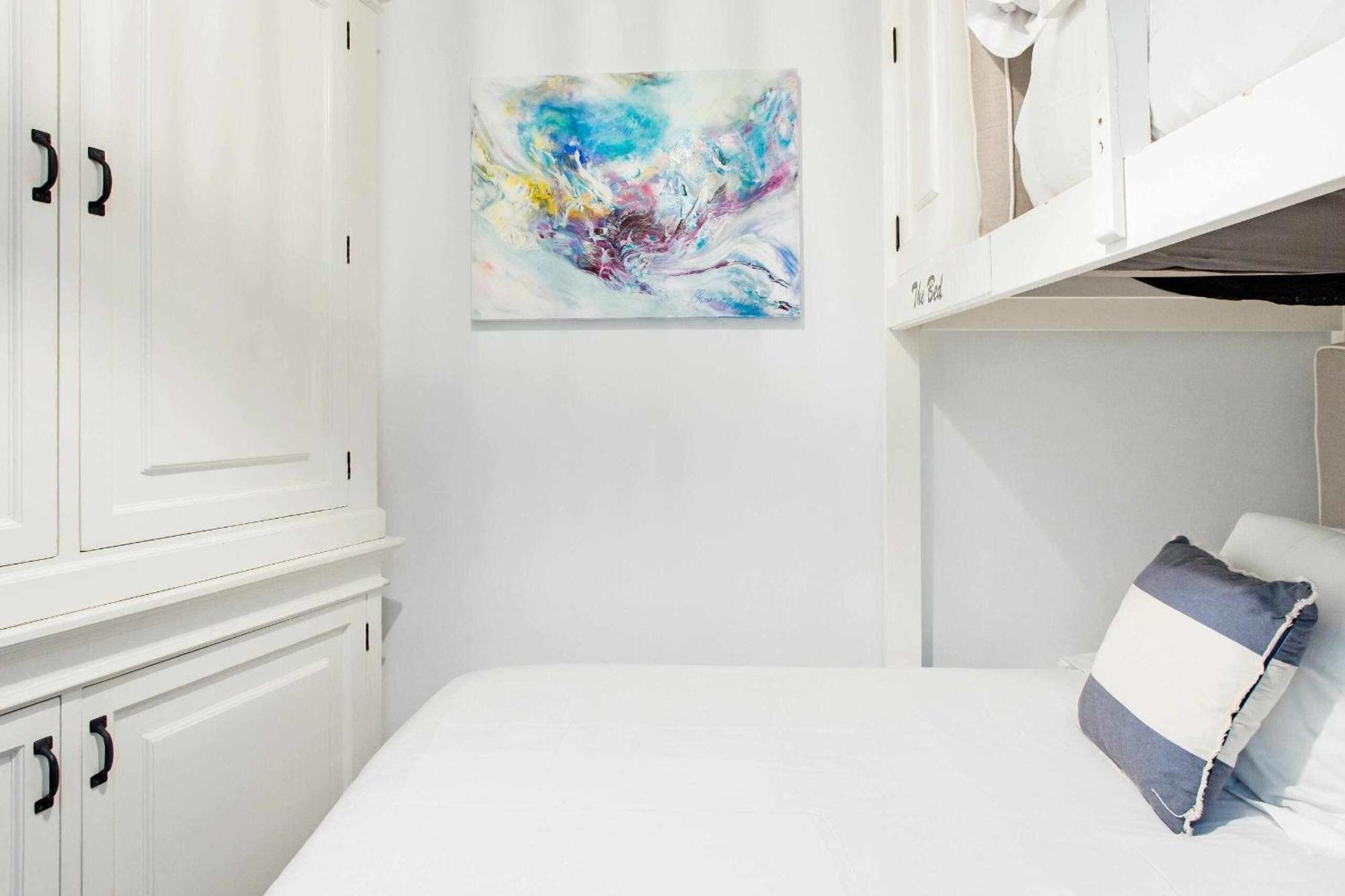 Revitalized Apartment In Historical Building Girona Exterior photo